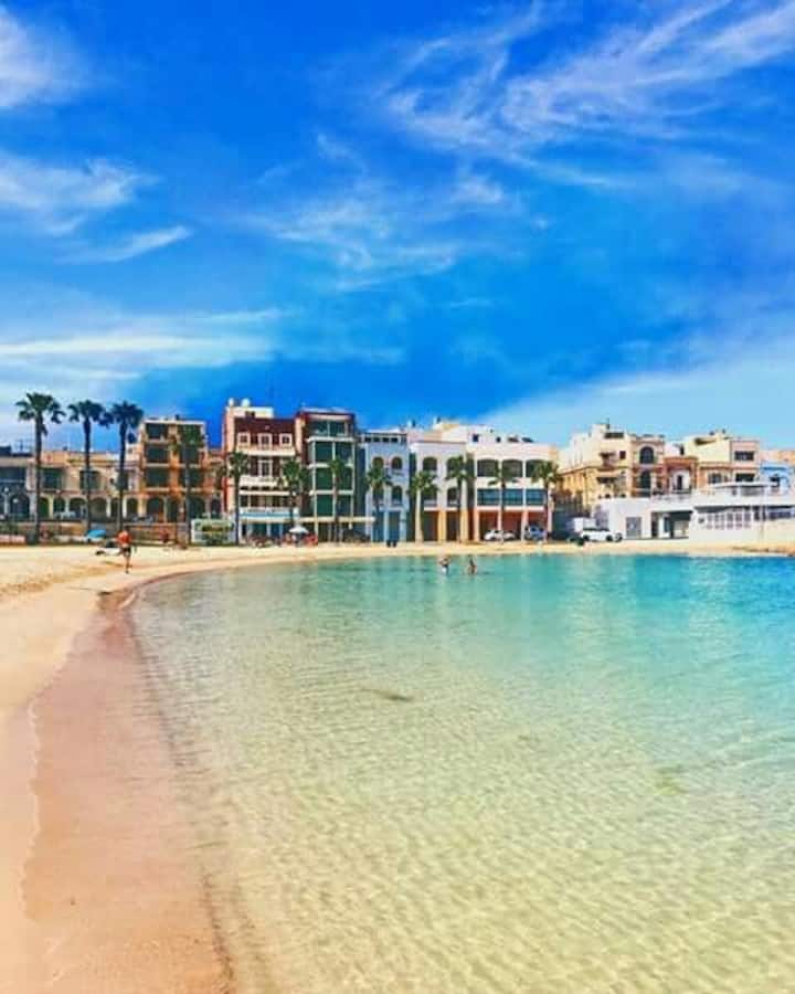 Lovely 4bedroom rental unit in Birzebbuga Apartments for Rent in