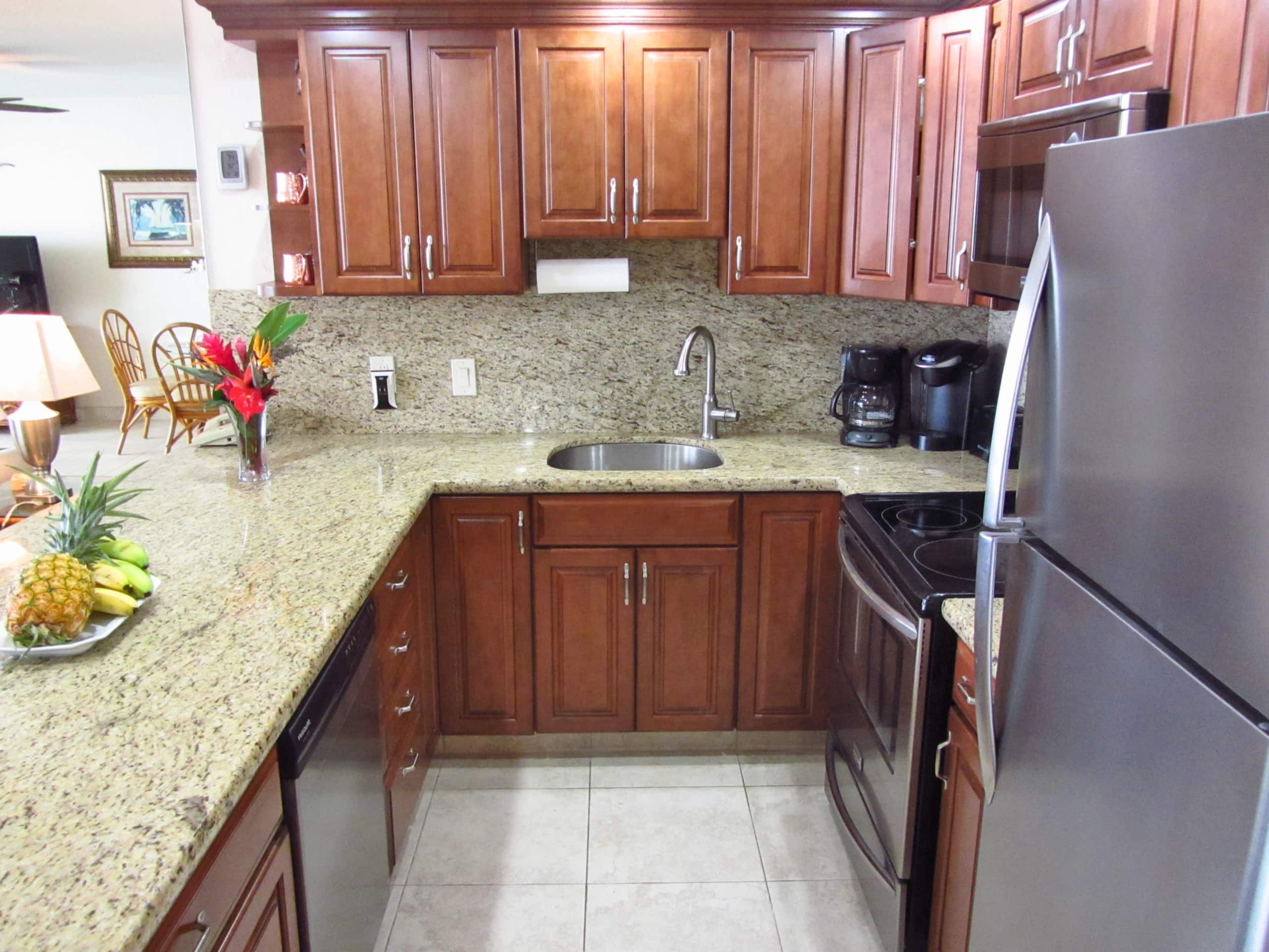 Condo in Lahaina · ★4.75 · 1 bedroom · 2 beds · 1 bath - Image 12