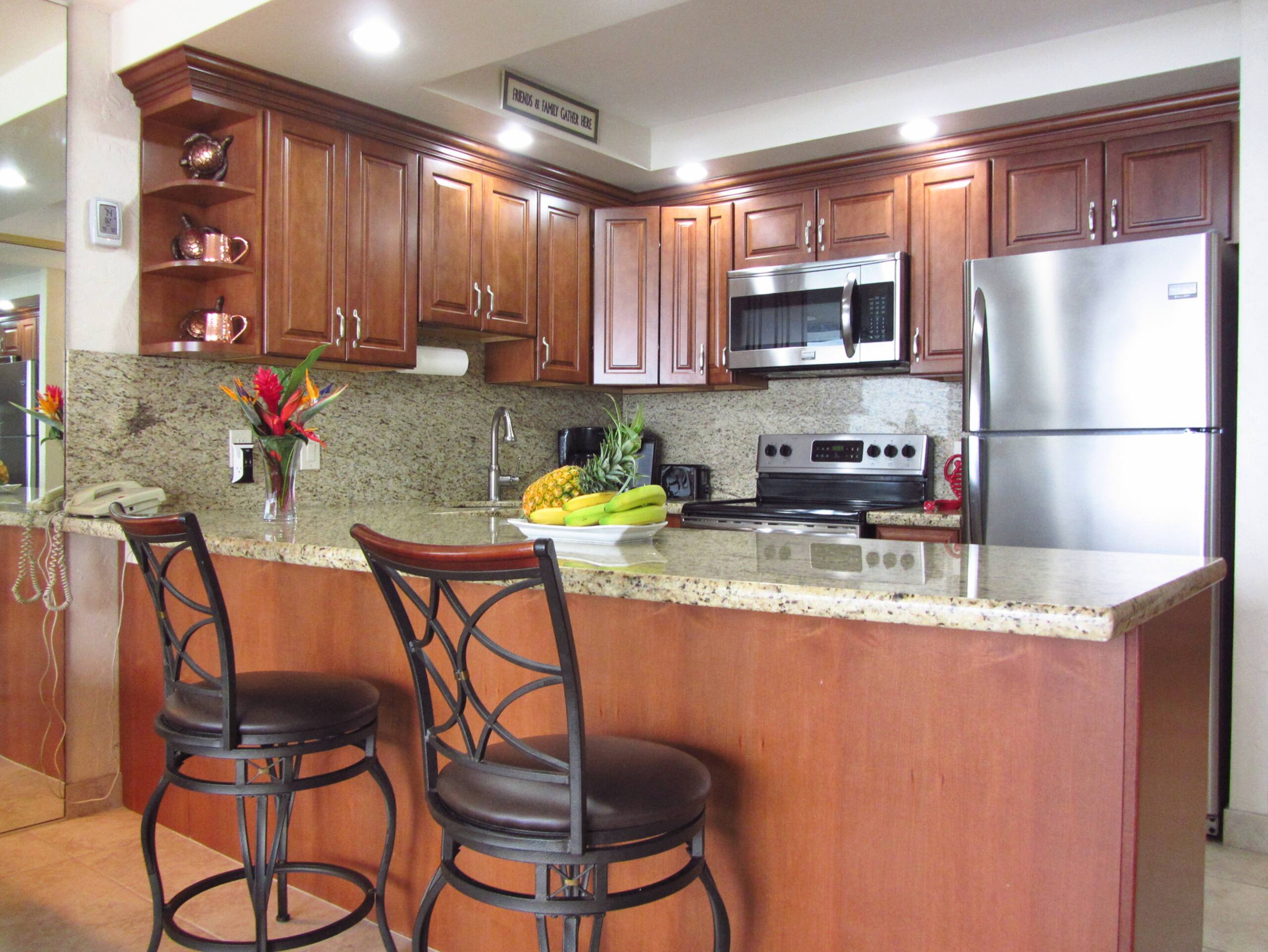 Condo in Lahaina · ★4.75 · 1 bedroom · 2 beds · 1 bath - Image 10