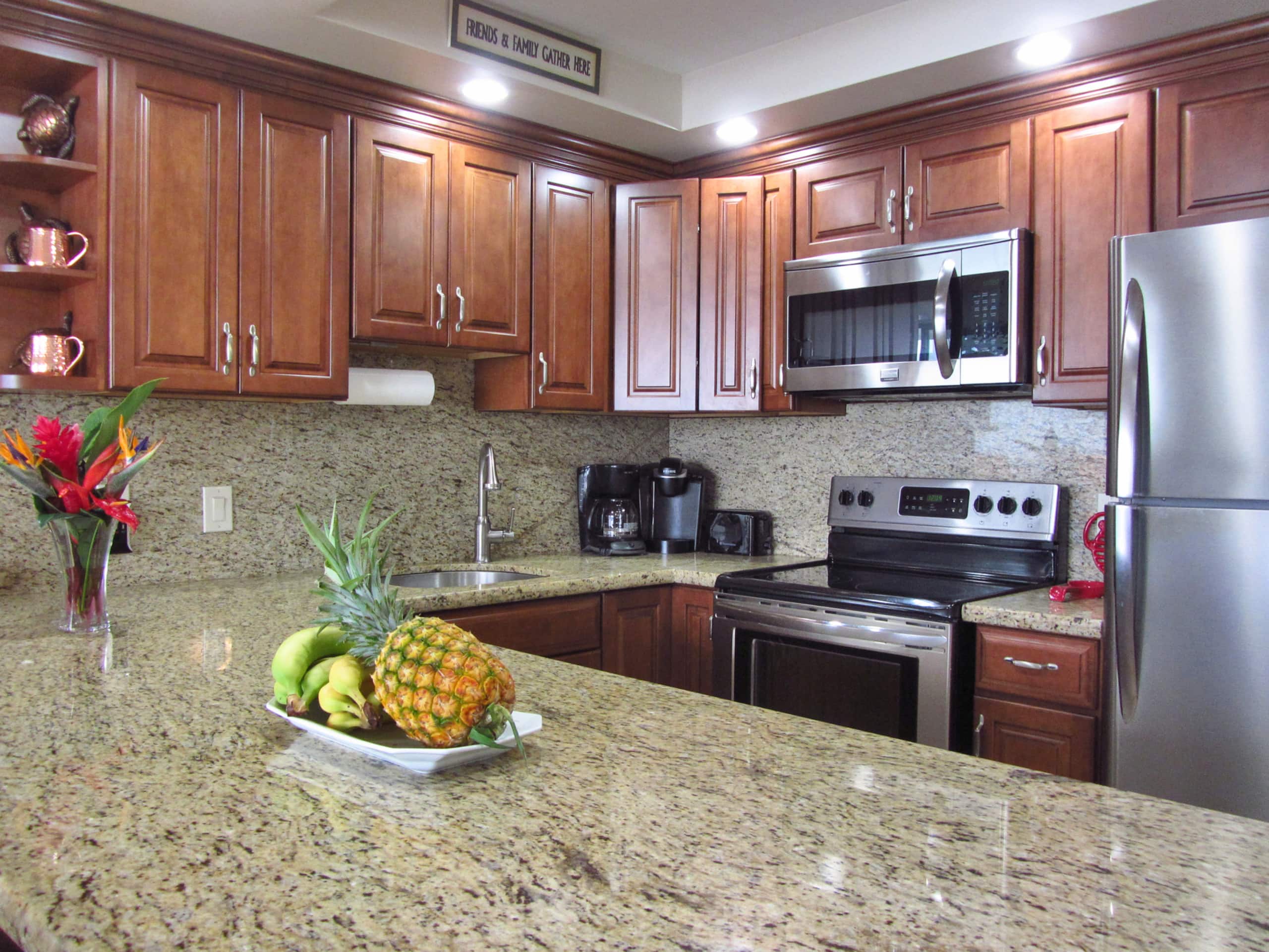 Condo in Lahaina · ★4.75 · 1 bedroom · 2 beds · 1 bath - Image 9