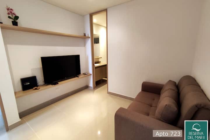 Телевизионна зала с международни канали и високоскоростен интернет (200 Mb). 