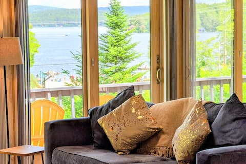 @SunapeeSeasons—Across from Dewey Beach, Lake View