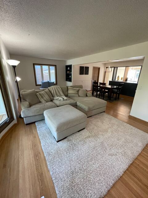 Cozy Casa, Quiet Neighborhood by NSU