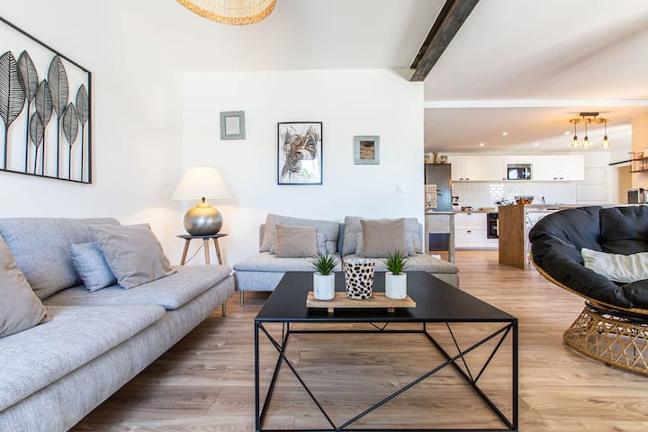 Maison De 110 M² Avec Jardin, Piscine, Barbecue - Bayonne