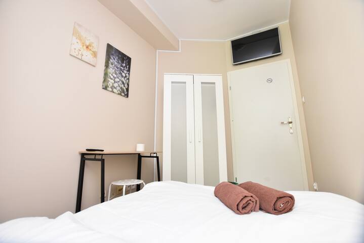 DUKESWroclawPL managed Airbnb listing 3