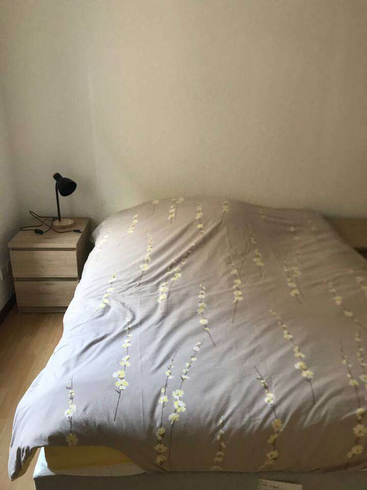 Spavaća soba na 1. katu s 1 krevetom u 140