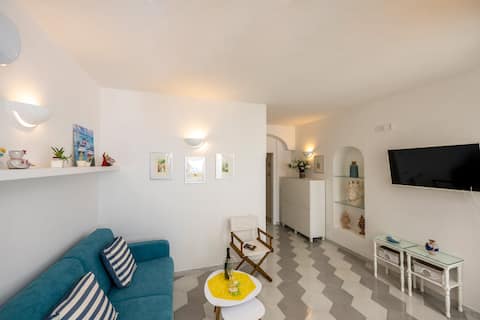 Annuncio Airbnb popolare: !!! NEW !!! Casa Chromis - Special Price a Praiano