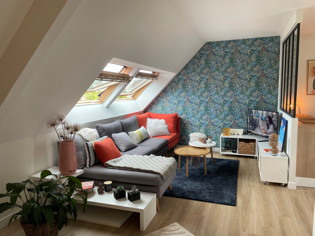 Popular Airbnb listing: Large cozy studio with all the comforts in Vannes