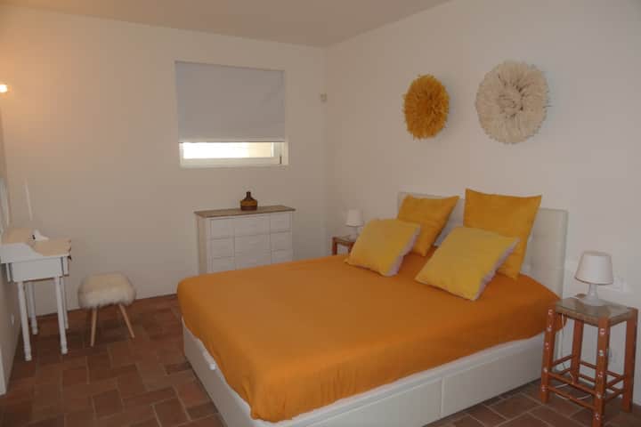 Апартман со спална соба 