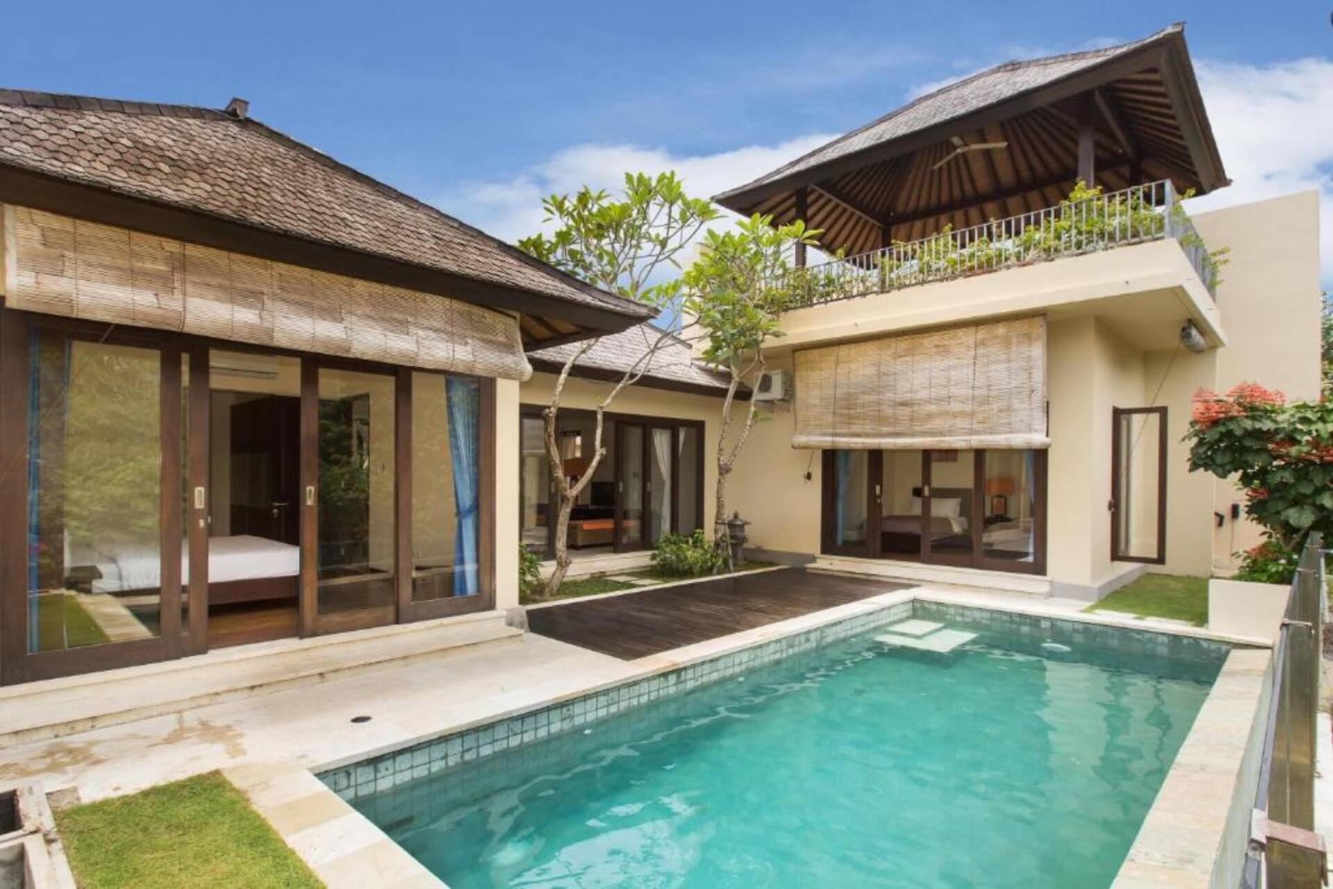 Tropical Poolside Escape 2 Bedroom Private Villa in Uluwatu 2