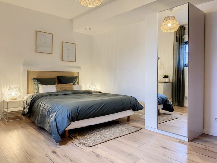 The 33 - Bedroom 1, Parental