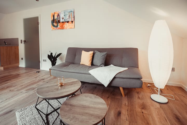 Top Floor Apartment - Mosel - Cozy Stay -2-4 Pers. - Ellenz-Poltersdorf