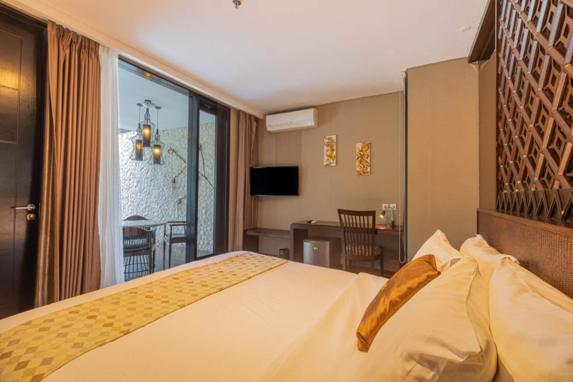 Easygoing Poolside Nook 2 Bedroom Private Villa in Uluwatu 3