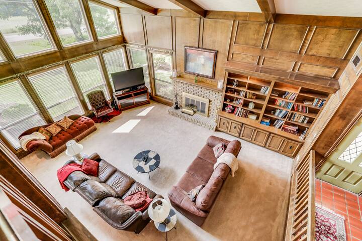 The Lake House in the City gallery image 5