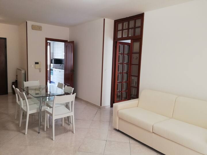 Lovely apartment with private parking Condominiums for Rent in