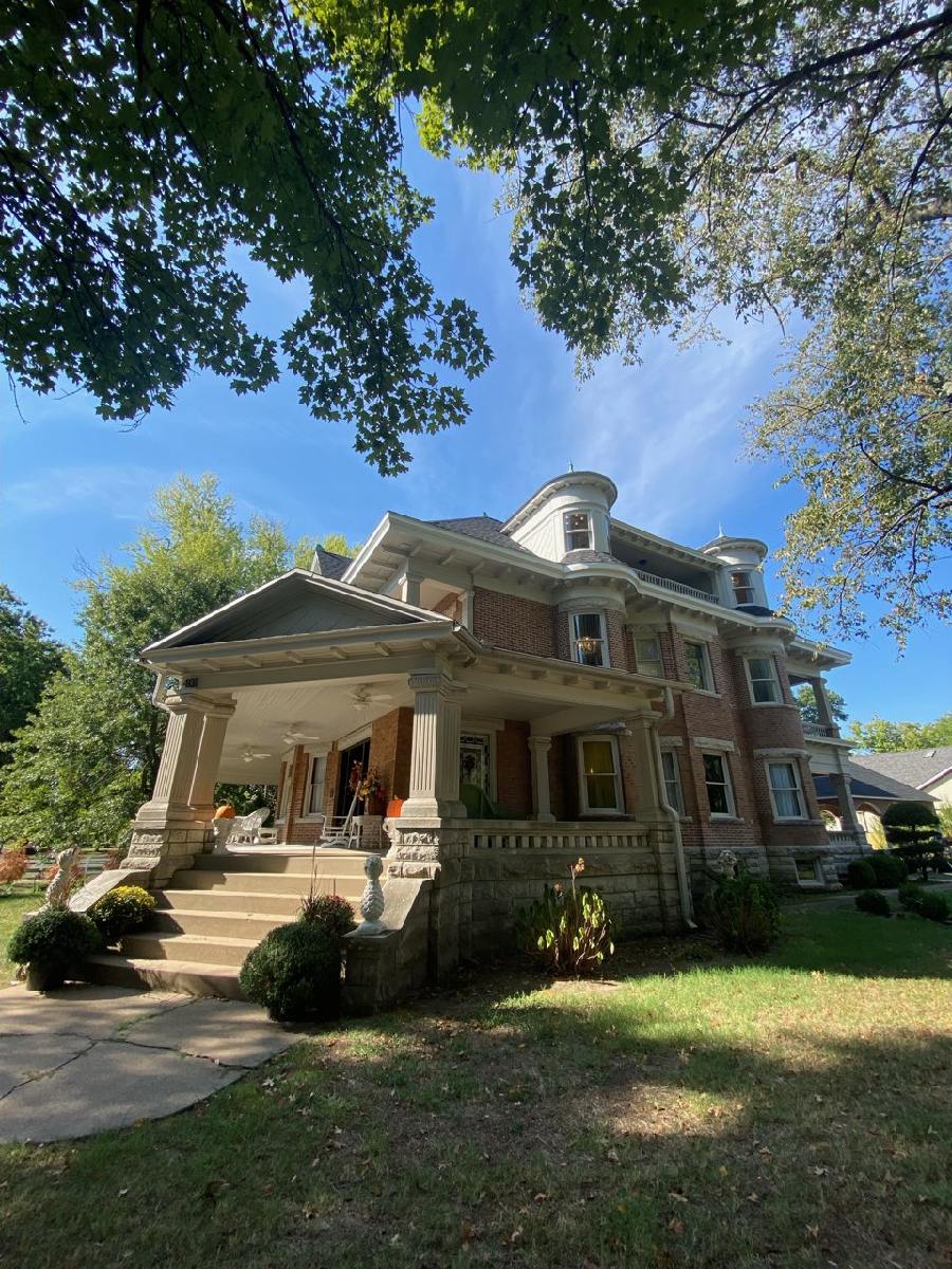 Charming Historic Victorian Home W/Fireplace Vacation homes for Rent