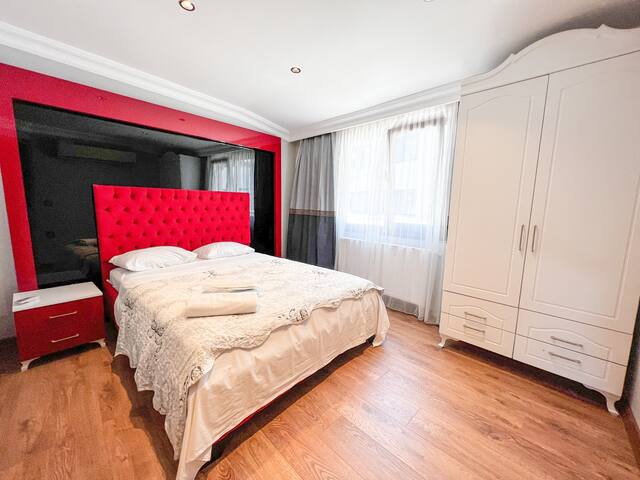 2bd apartment in Beşiktaş famous breakfast street gallery image 4