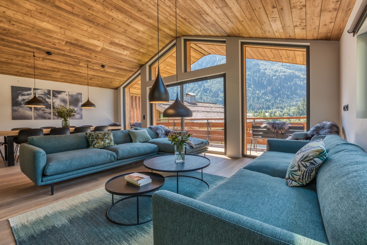 Top performing Airbnb: Chalet Choucas - Modern Luxury - Heart of Chamonix in Chamonix Mont Blanc
