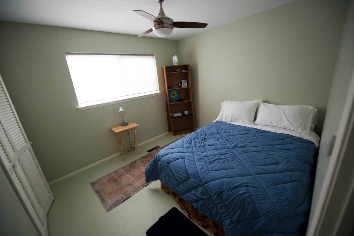 Dhomë gjumi #3 Madhësia e mbretëreshës Dyshek me re ëndrrash