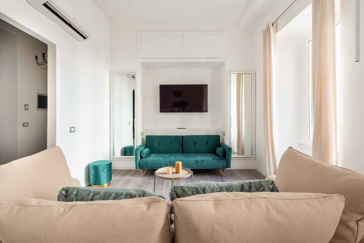 Saint Peters Luxury 4 Bedrooms Apartment gallery image 4