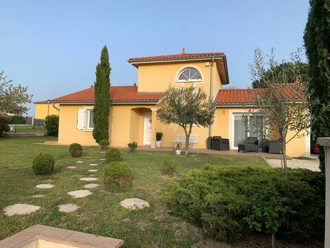 Small apartment in Montagny