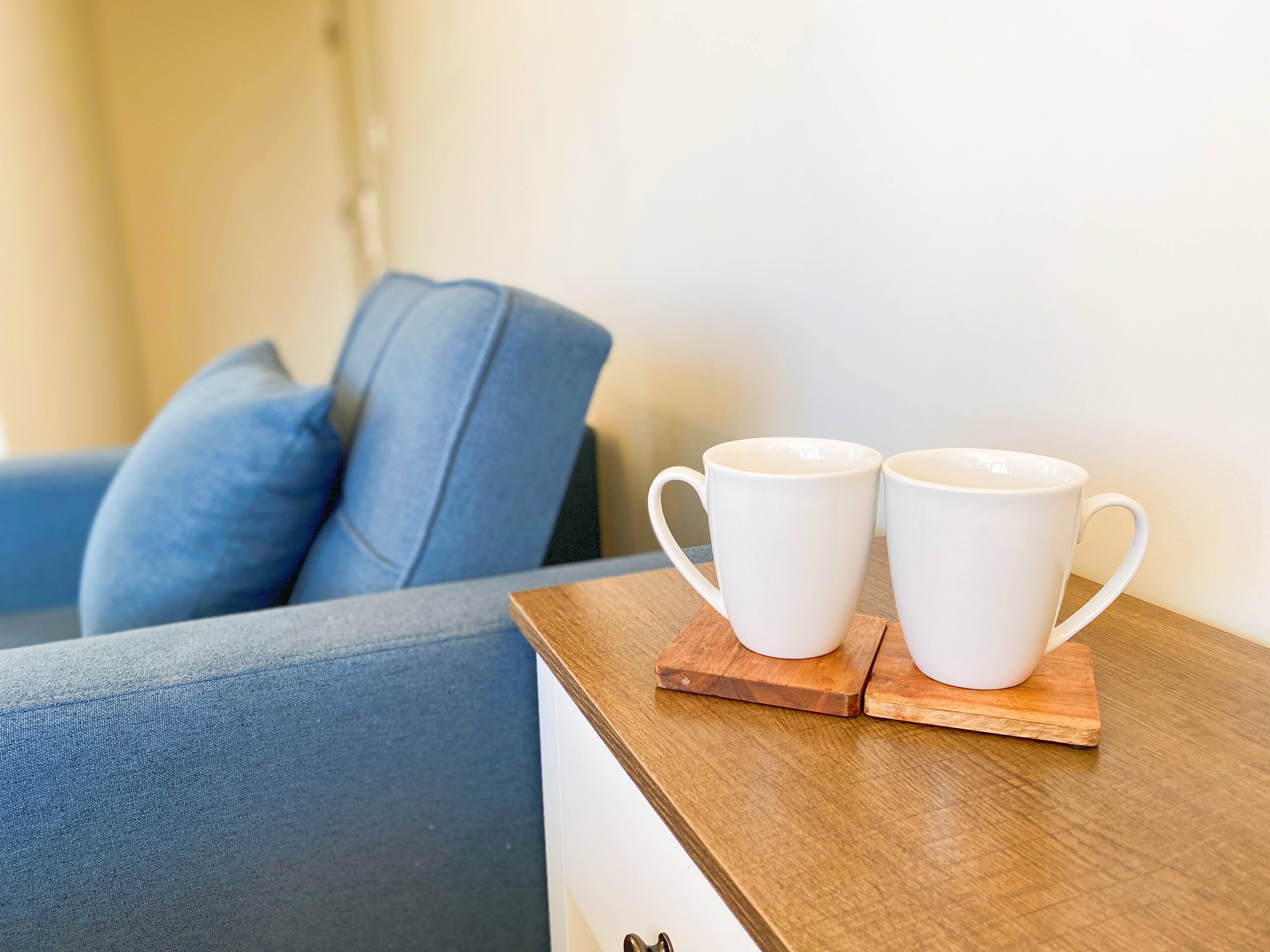 Condo in Honolulu · ★4.87 · 1 bedroom · 2 beds · 1 private bath - Image 14