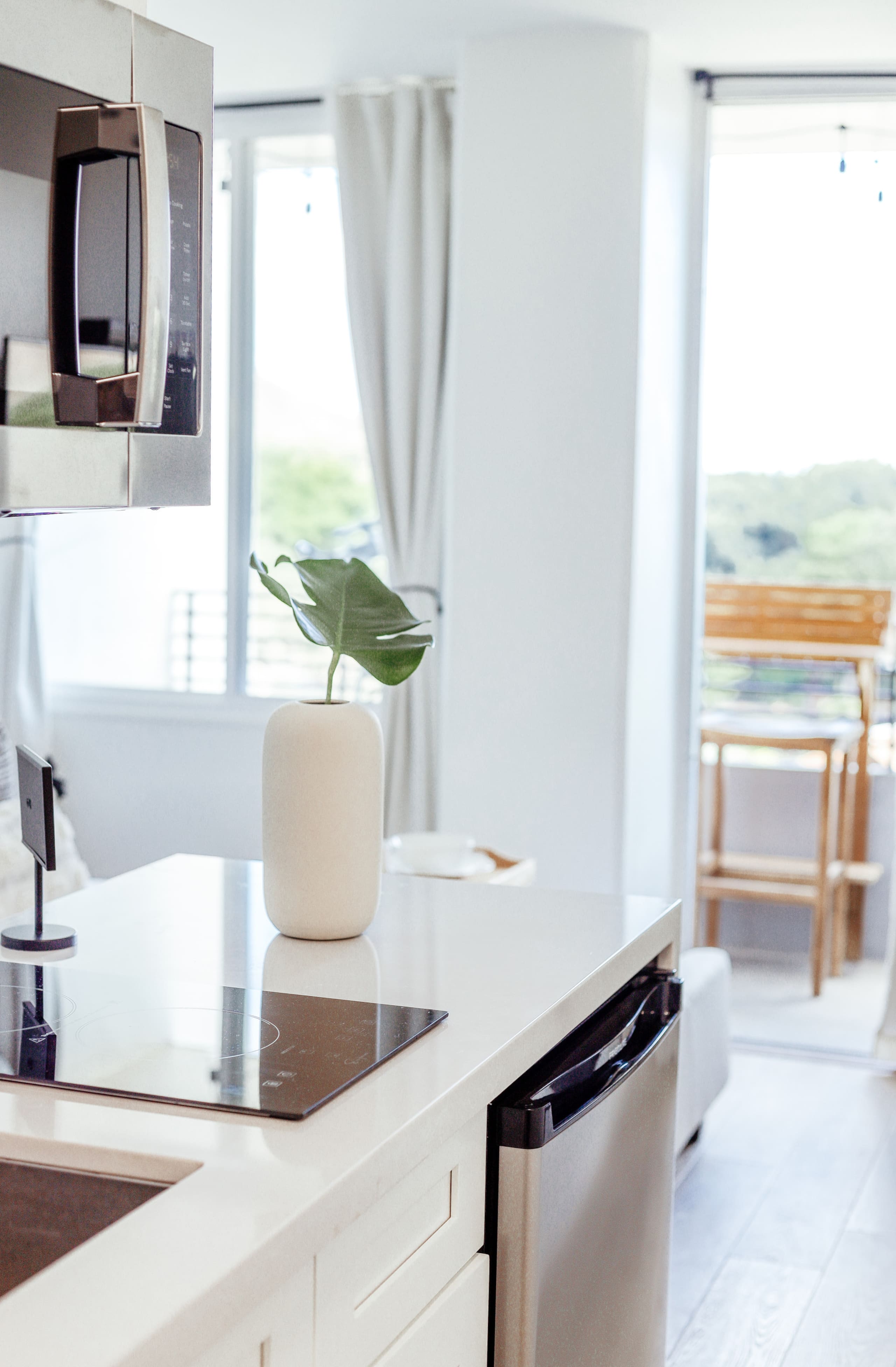 Condo in Honolulu · ★4.87 · 1 bedroom · 1 bed · 1 bath - Image 29