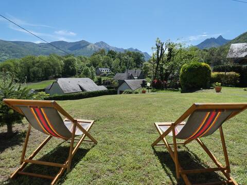 Pyrenean barn with a chalet atmosphere