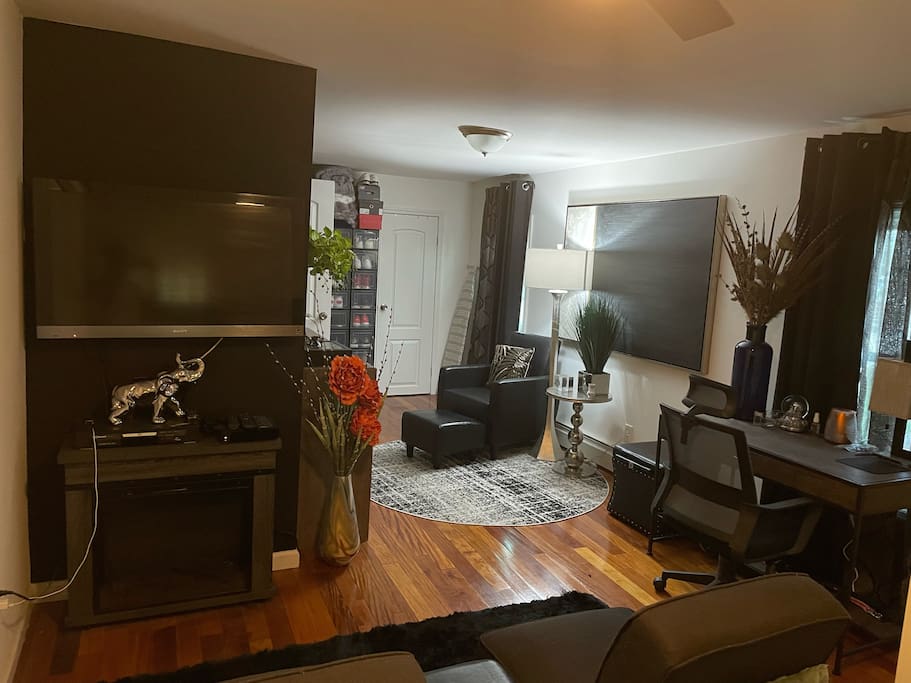 Top Airbnbs in Freeport, NY for Solo Travelers: A Guide