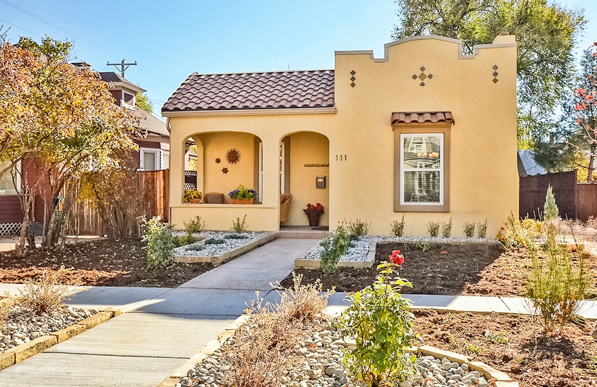 La Casita, a Beautiful 3BR/2BA Furnished Rental