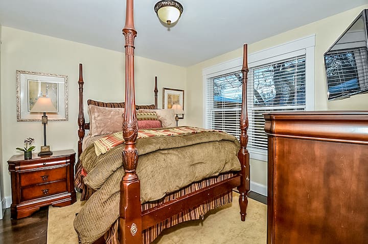 La Casita, a Beautiful 3BR/2BA Furnished Rental