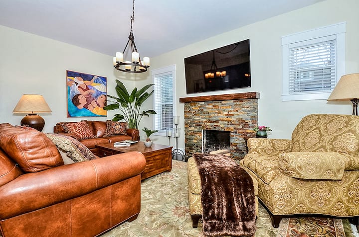 La Casita, a Beautiful 3BR/2BA Furnished Rental