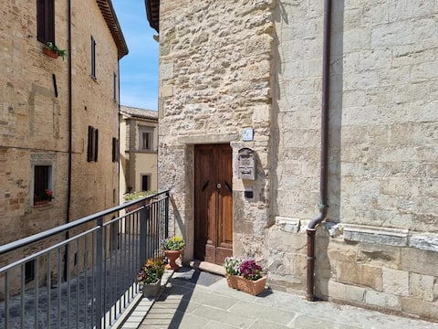"La Porticina" Charming Accommodation in Nocera Umbra