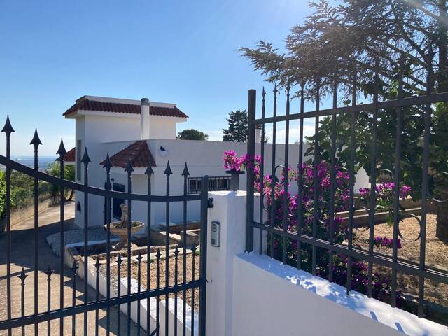 Villa Paci sulle colline salentine