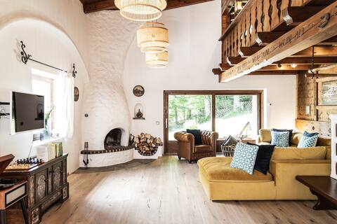 Chalet in sole location. Garden, sauna, fireplace