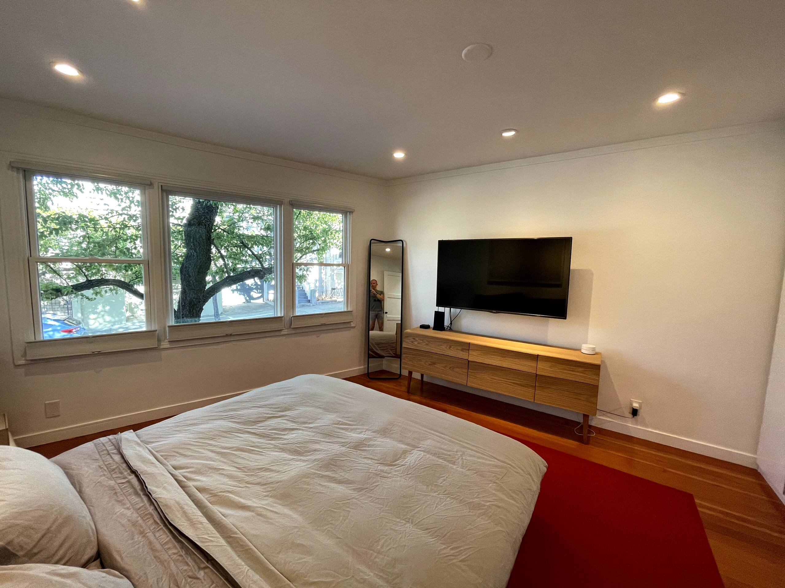 Condo in San Francisco · ★4.97 · 1 bedroom · 1 bed · 1 bath - Image 27