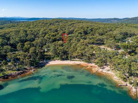 Sojourn at the Cove - opposite Heros Beach