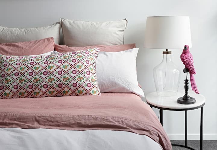 Prestige linen