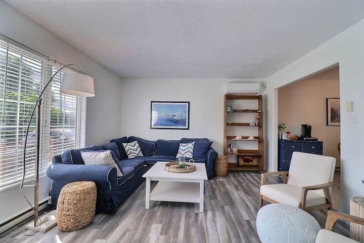 Parlee Beach |Dogfriendly| Hot Tub | Bbq | Firepit - Shediac