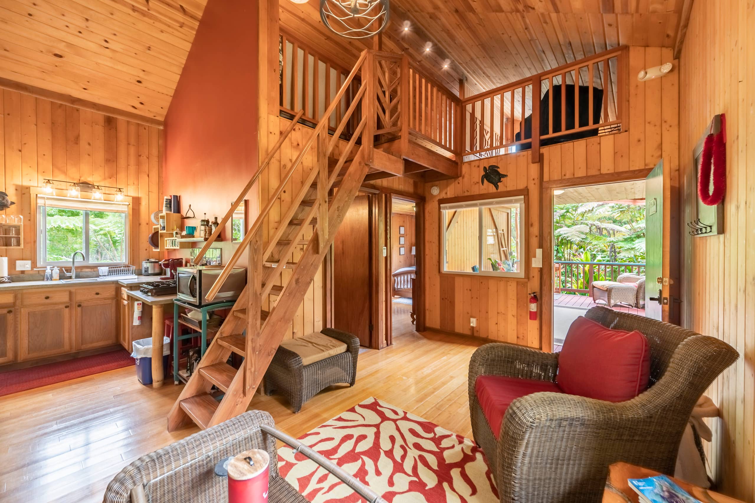 Cabin in Mountain View · ★4.95 · 2 bedrooms · 3 beds · 1 private bath - Image 1