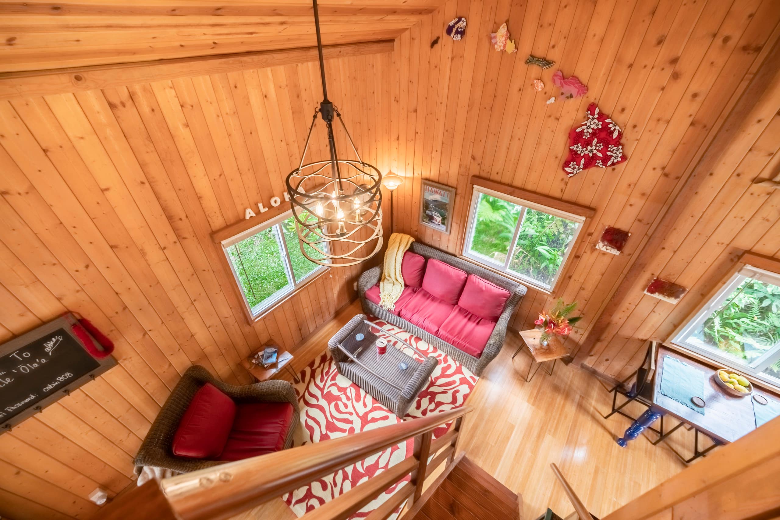 Cabin in Mountain View · ★4.95 · 2 bedrooms · 3 beds · 1 private bath - Image 3