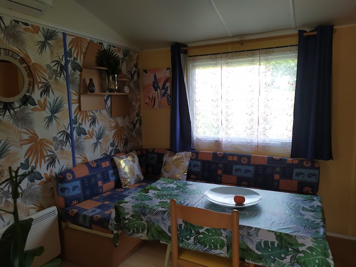 غرفة المعيشة