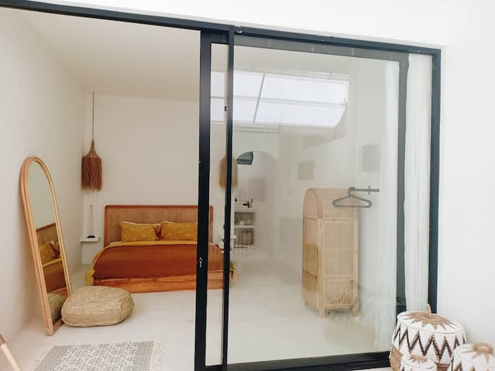 საძინებელი 2