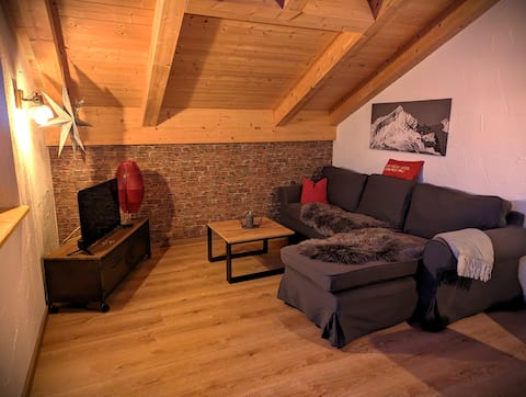 Popular Airbnb listing: Mounta:n S:p:r:t in Farchant