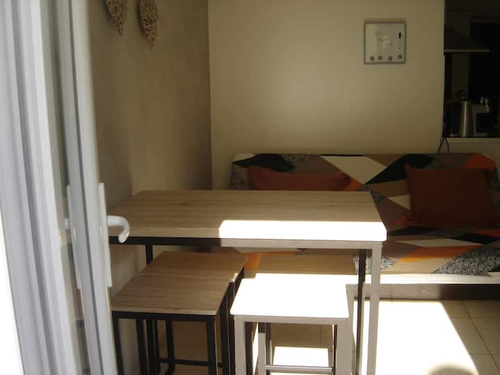 Logement Entier T3 Paisible Et Confortable - Pont-Saint-Esprit