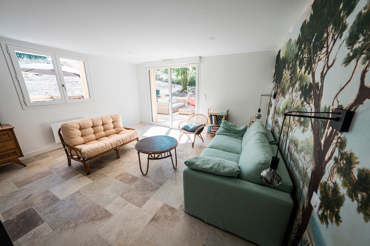 Top Airbnb: Beach House Uniq natural place Saint Malo Cancale in Saint Coulomb