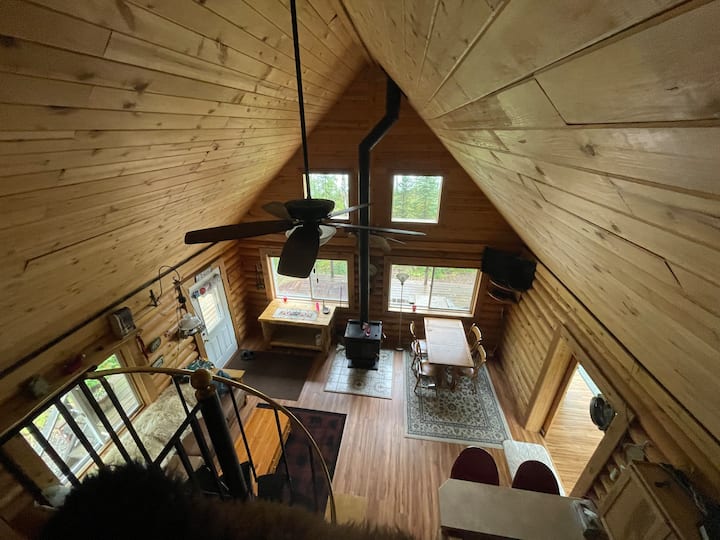 Lake Log Cabin - Anchorage, AK
