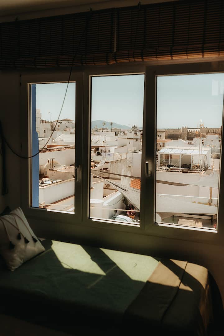 Stunning 1 Bed Apartment In The Old Town W/views - Tarifa