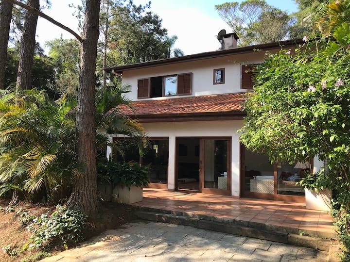 Relaxing Country Home With Pool And Games - Cotia, Brasil