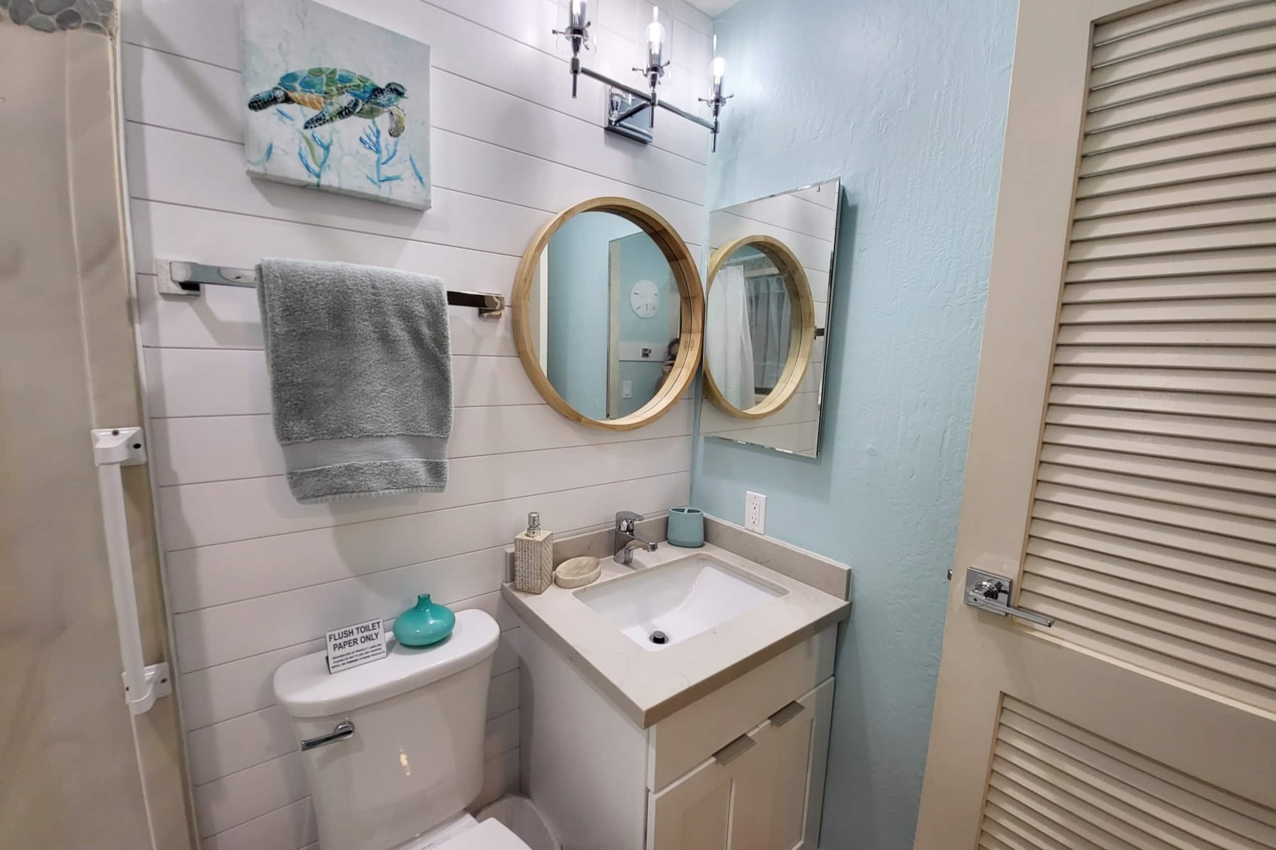 Heavenly Oceanfront 1 Bedroom Condo Pool & Beach - Photo 22